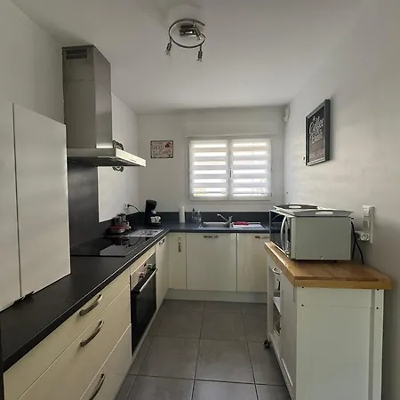 T3 Avec Jardin Privé, Proche Centre-ville De Appartamento Calvi (Corsica)