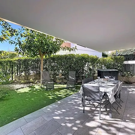 Apartmán T3 Avec Jardin Prive, Proche Centre-ville De *