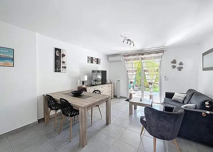 Lejlighed T3 Avec Jardin Prive, Proche Centre-ville De Calvi (Corsica)